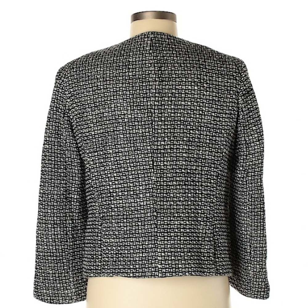Victor Alfaro Black & white button up blazer jacket size 6 - Picture 2 of 2